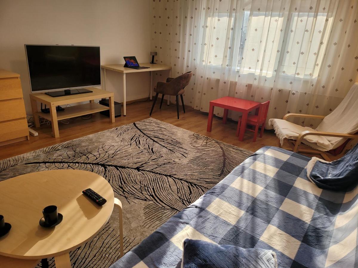 Family Friendly With Kids Room, Quiet And Peaceful Bucarest Exterior foto